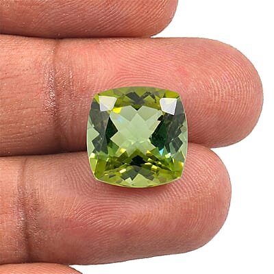 AAAA Sapo Green Tourmaline (8 mm) 2.00 ctw