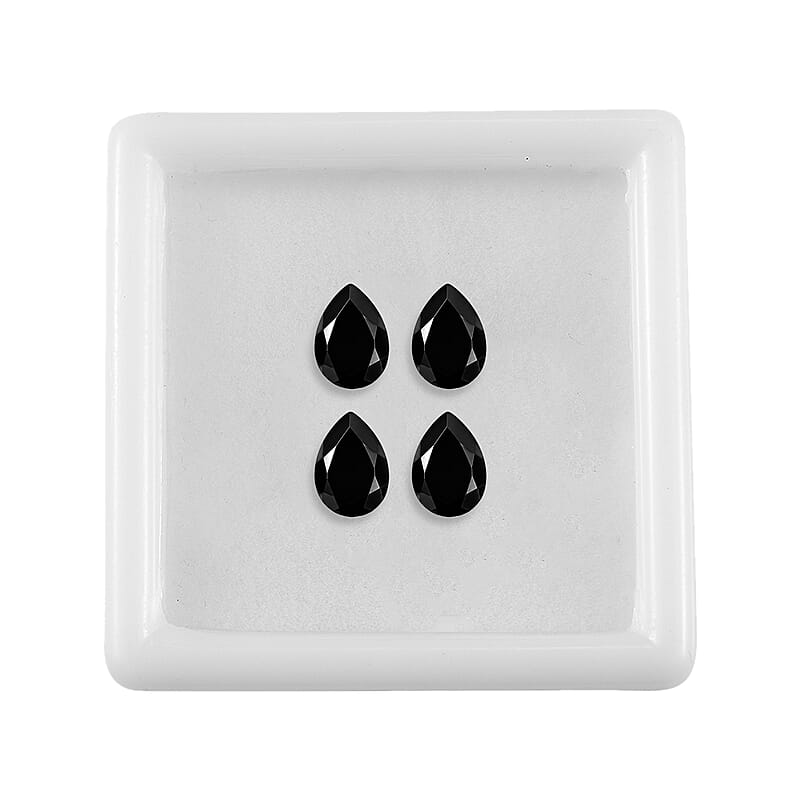 Black Onyx Set of 4 (Pear 7x5 mm) 0.48 ctw