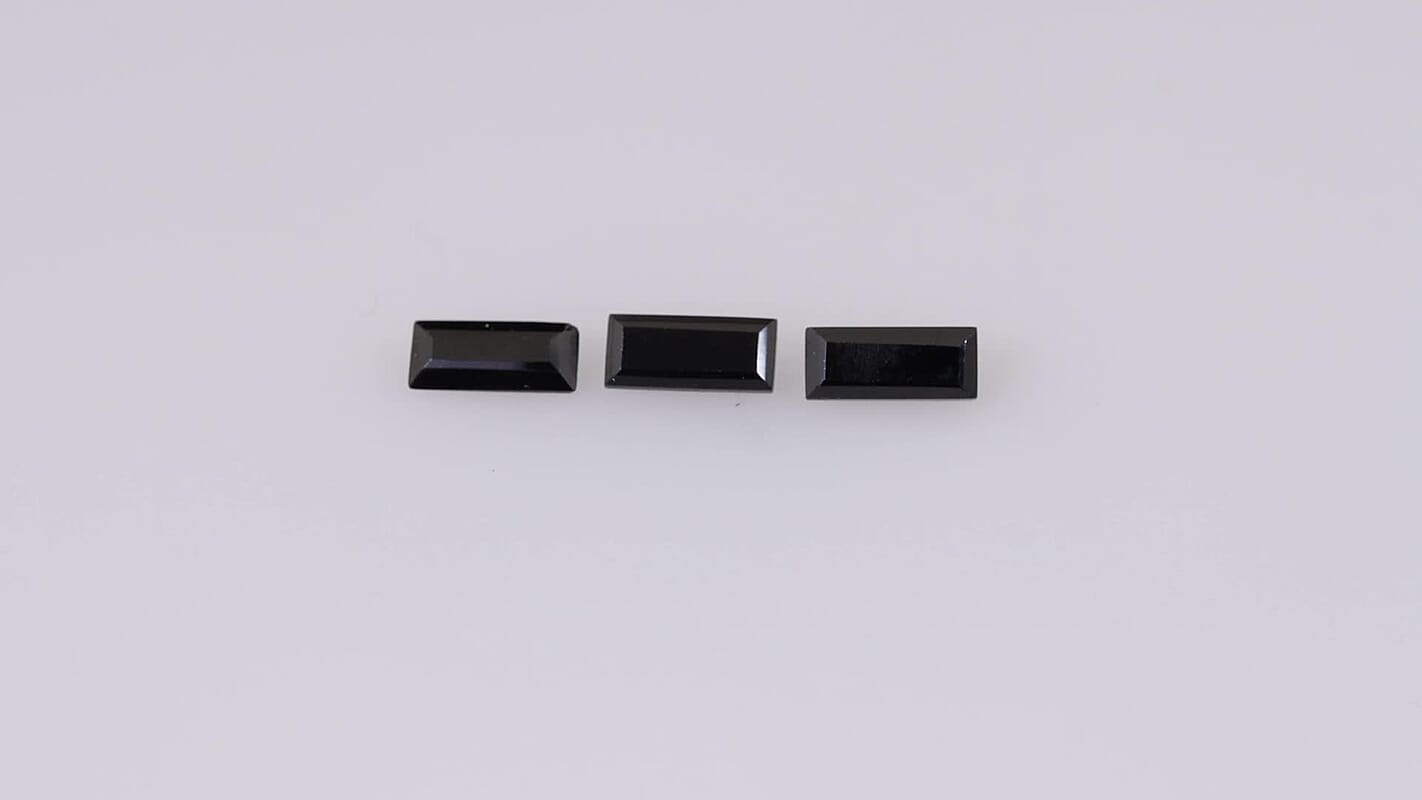 Thai Black Spinel Set of 3 (Bgt 7x3 mm) 0.55 ctw