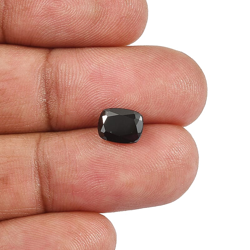 Thai Black Spinel (Cush 8x6 mm) 1.70 ctw