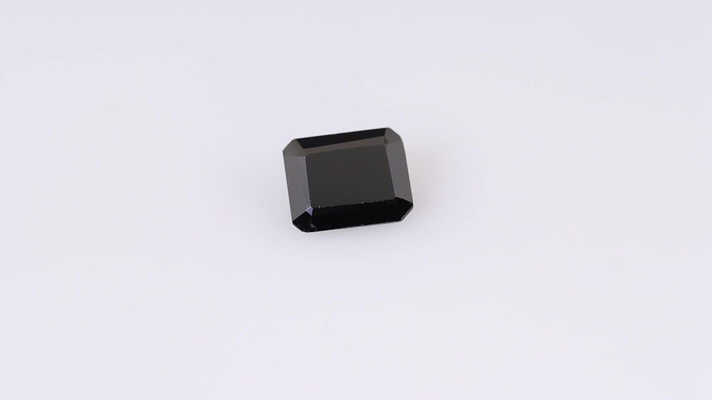 Thai Black Spinel (Oct 10x8 mm) 3.86 ctw