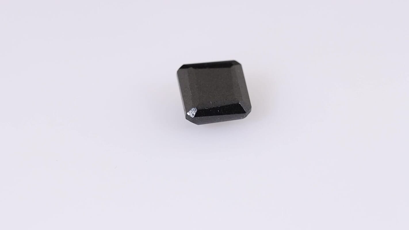 Thai Black Spinel (Oct 9.5x9.5 mm) 4.39 ctw