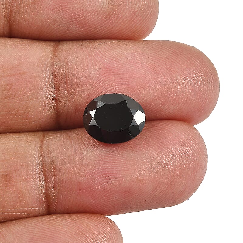 Thai Black Spinel (Ovl 10.5x8.5 mm) 3.90 ctw