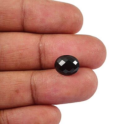 Thai Black Spinel (Ovl 11x9 mm) 2.58 ctw