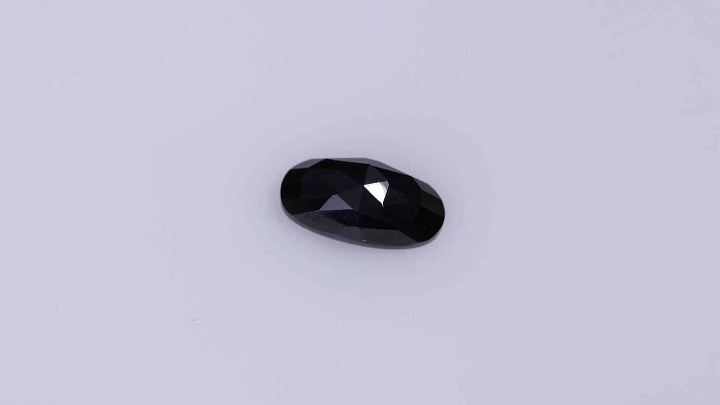 Thai Black Spinel (Ovl 14x7 mm) 4.31 ctw