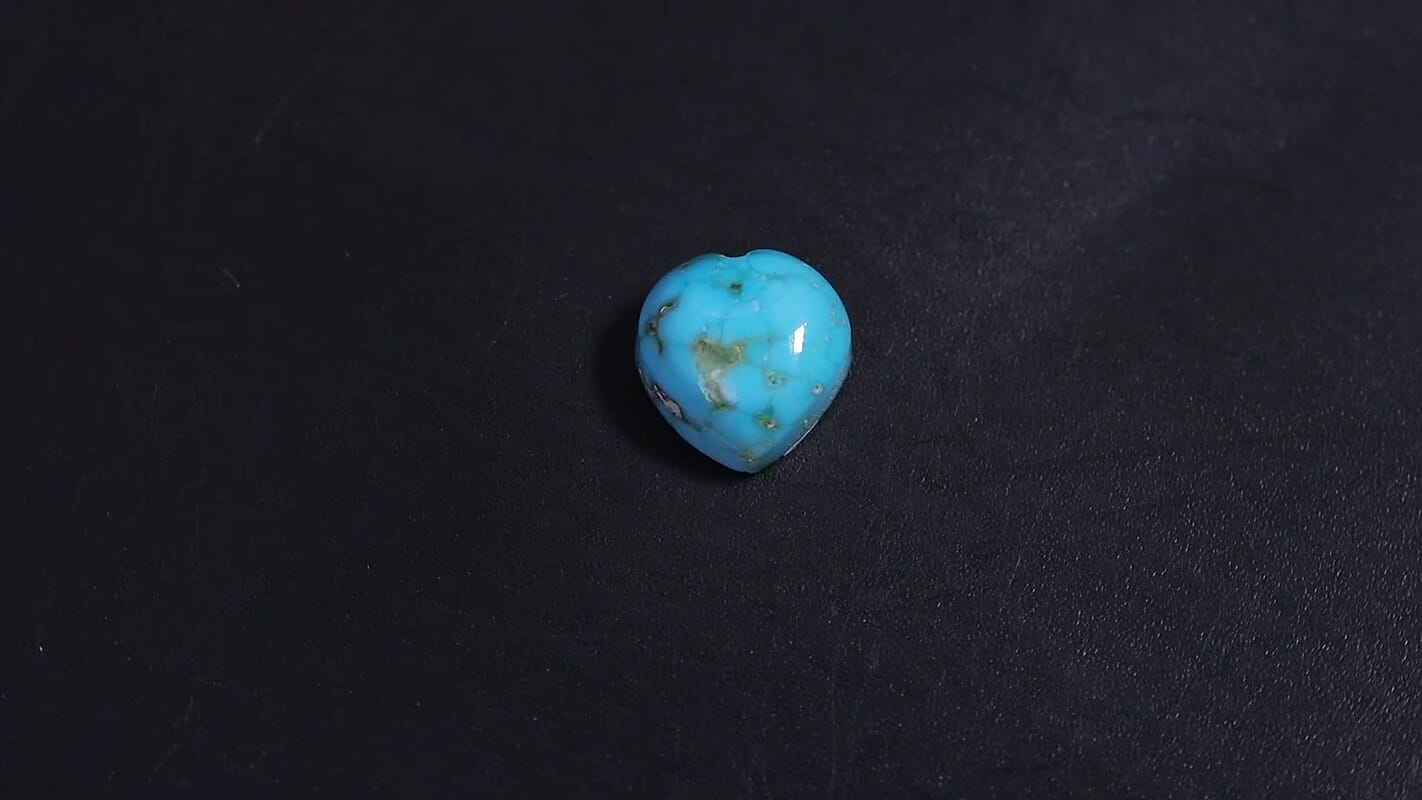 AA Blue Moon Turquoise (Hrt 9 mm) 2.05 ctw