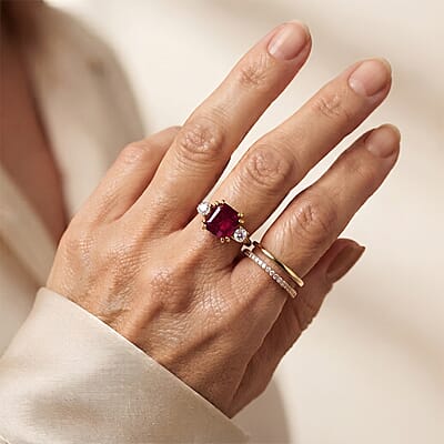 Asscher Cut Niassa Ruby (FF) and Luxuriant Lab Grown Diamond (G-H, SI) (0.20 cts) 2.50 ctw Scarlet Signature Ring in 18K Vermeil YG Over Sterling Silver (Size 5.0)