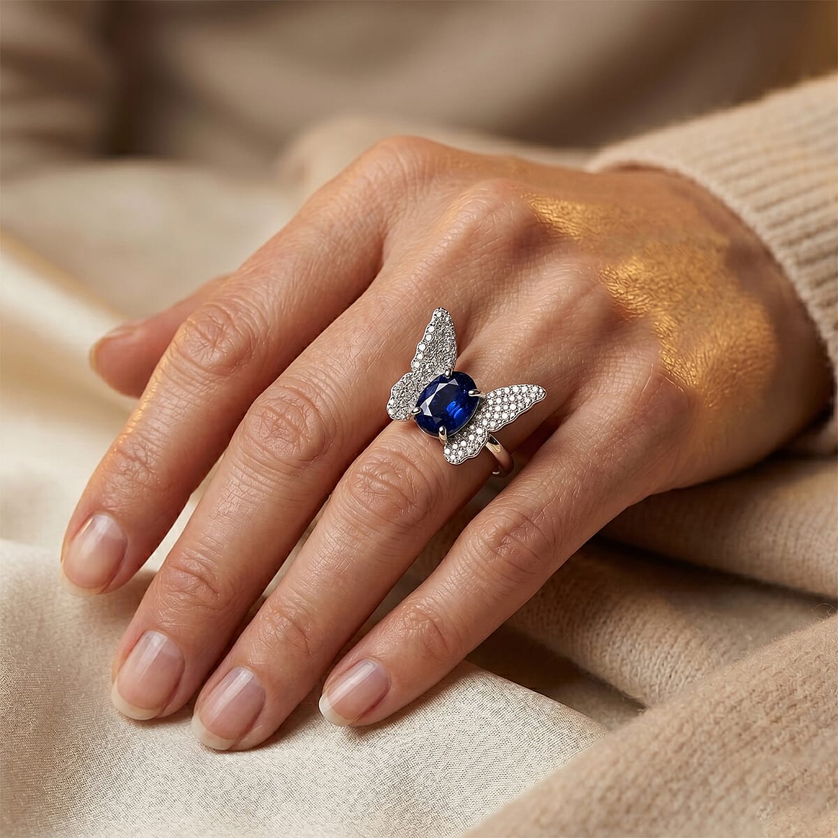 GP Trionfo Collection Masoala Sapphire (D) and White Zircon 3.10 ctw Butterfly Ring in Rhodium Over Sterling Silver (Size 8.0) image number 1