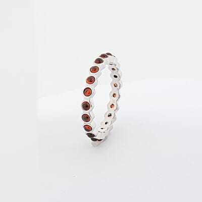 Mozambique Garnet 0.35 ctw Eternity Ring in Sterling Silver (Size 6.5)