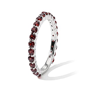 Mozambique Garnet 0.55 ctw Ring in Sterling Silver (Size 5.0)