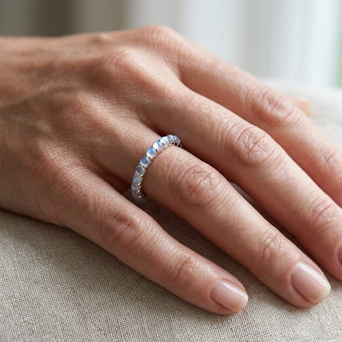 White Moonstone 0.55 ctw Ring in Sterling Silver (Size 9.0) image number 1