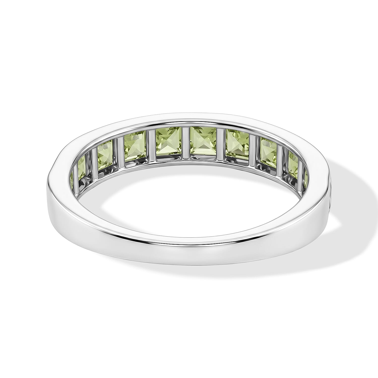 Hebei Peridot 0.65 ctw Ring in Sterling Silver (Size 7.0)