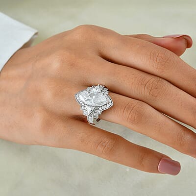 D'Joy Moissanite 7.25 ctw Ring in Rhodium Over Sterling Silver (Size 10.0)