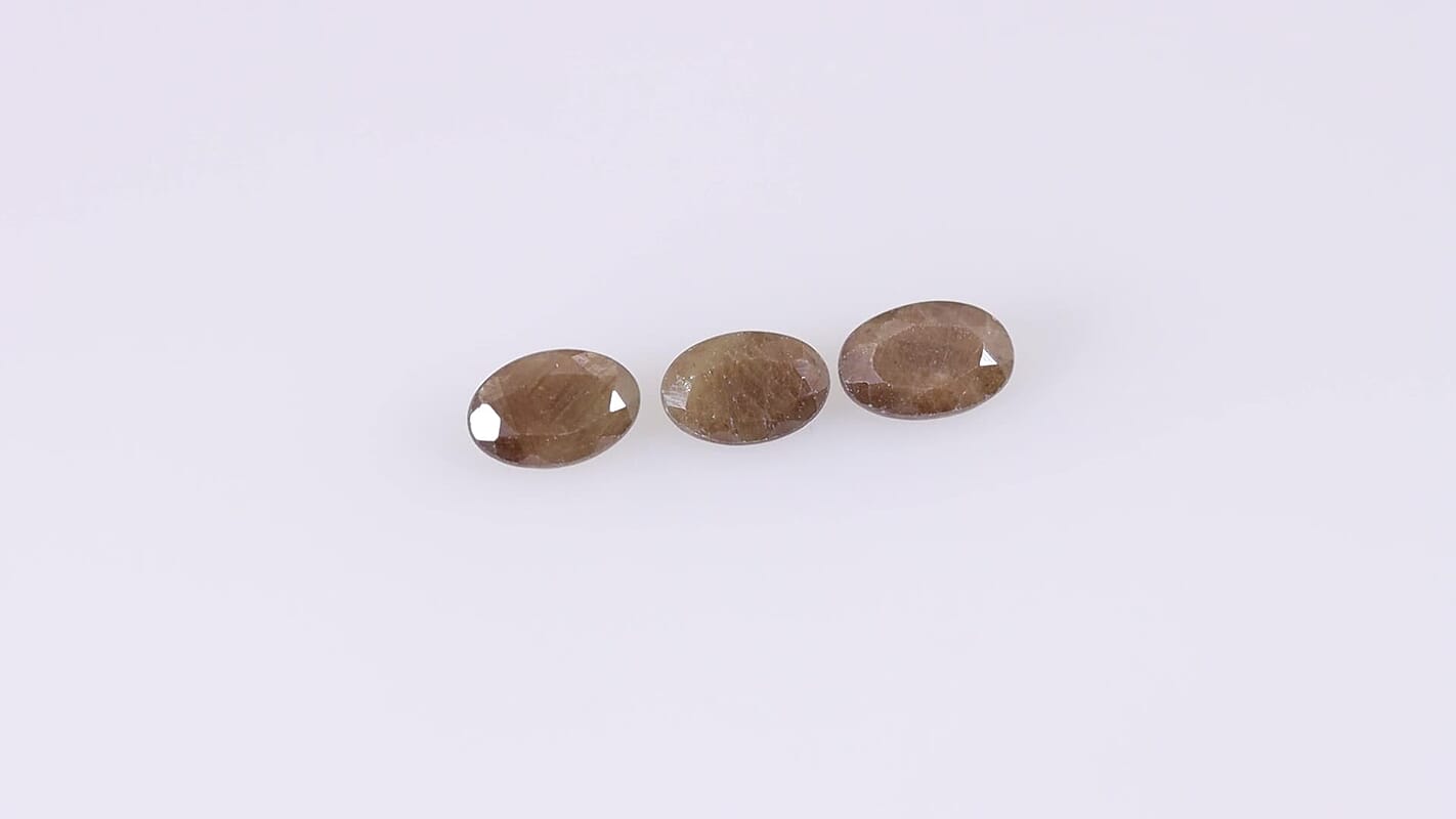 Chocolate Sapphire Set of 3 (Ovl 6x4 mm) 1.54 ctw
