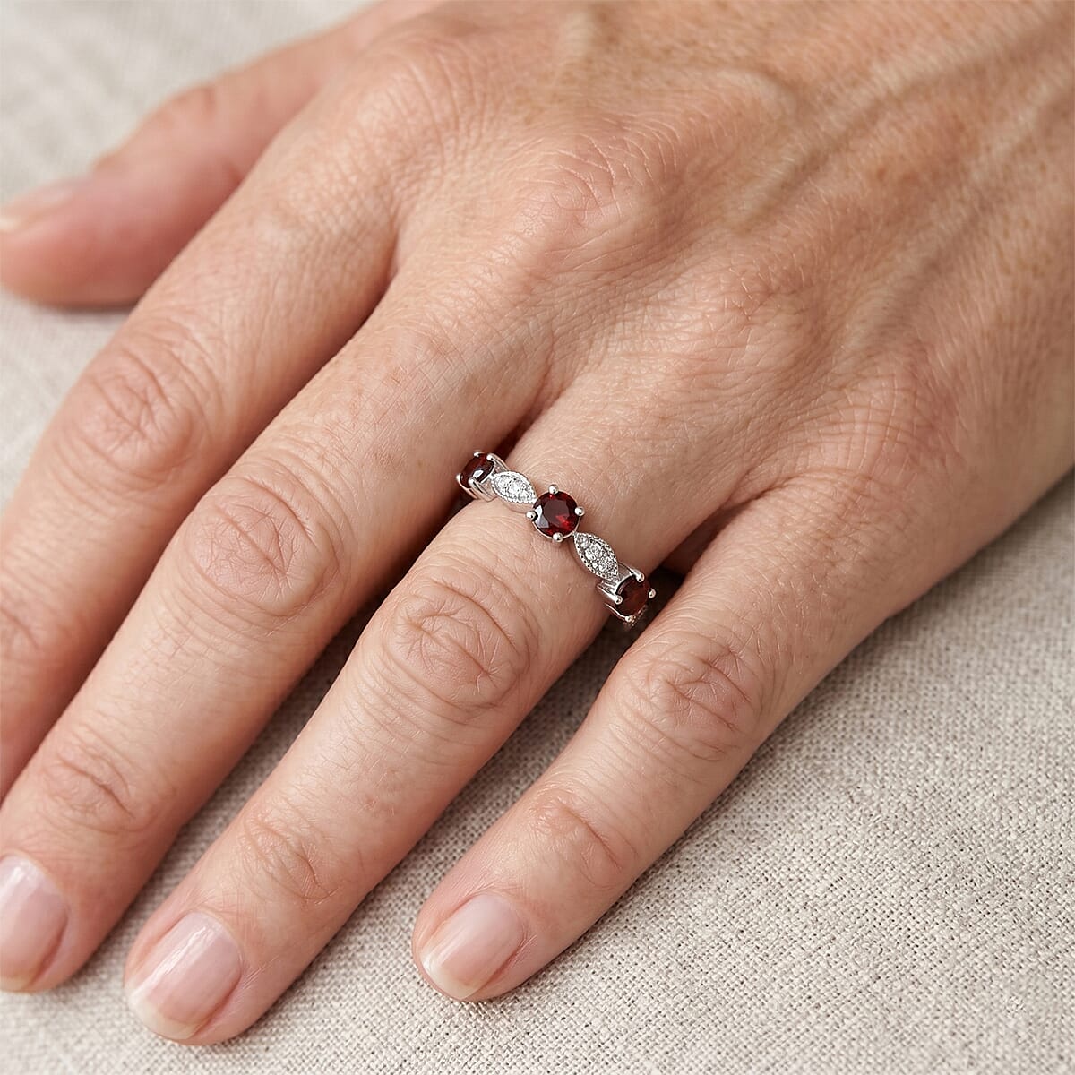 Mozambique Garnet and Simulated Diamond 0.30 ctw Ring in Sterling Silver (Size 7.0) image number 1