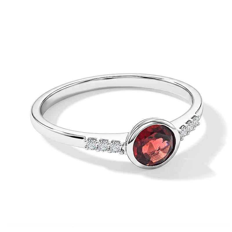 Mozambique Garnet and Simulated Diamond 0.65 ctw Ring in Sterling Silver (Size 7.0)