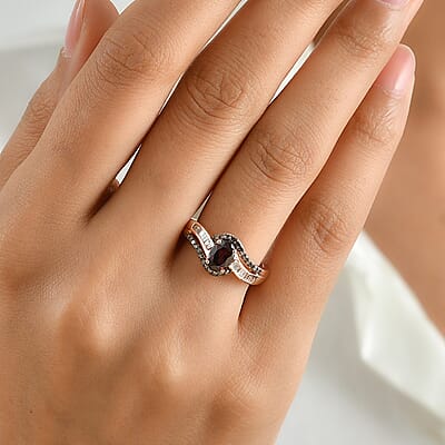 D'Joy AAA Red Zircon and Champagne and White Diamond 1.30 ctw Ring in 18K Vermeil Rose Gold Over Sterling Silver (Size 5.0)