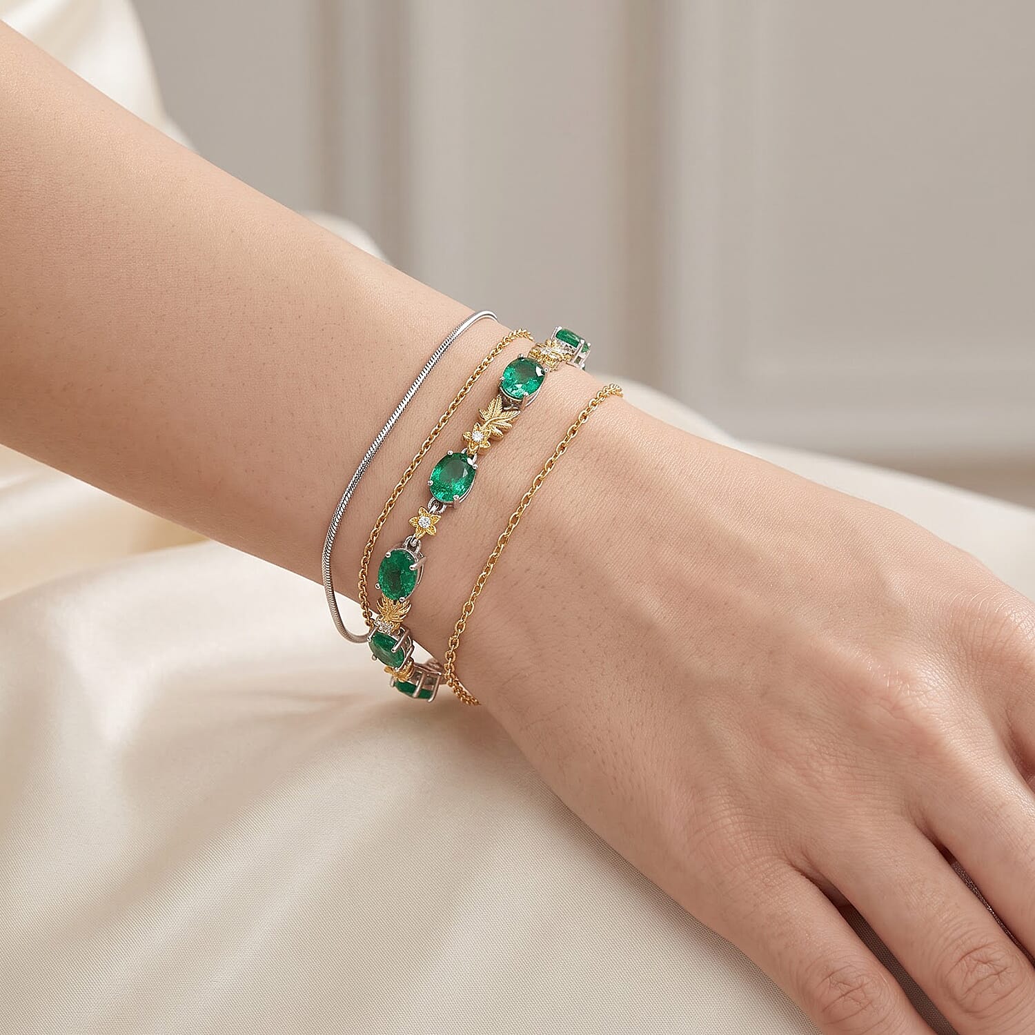 EverTrue Emeraldine Quartz (Triplet) and White Zircon 11.10 ctw Motif Linked Bracelet in 18K YG Plated and Platinum Bond (6.50 In)