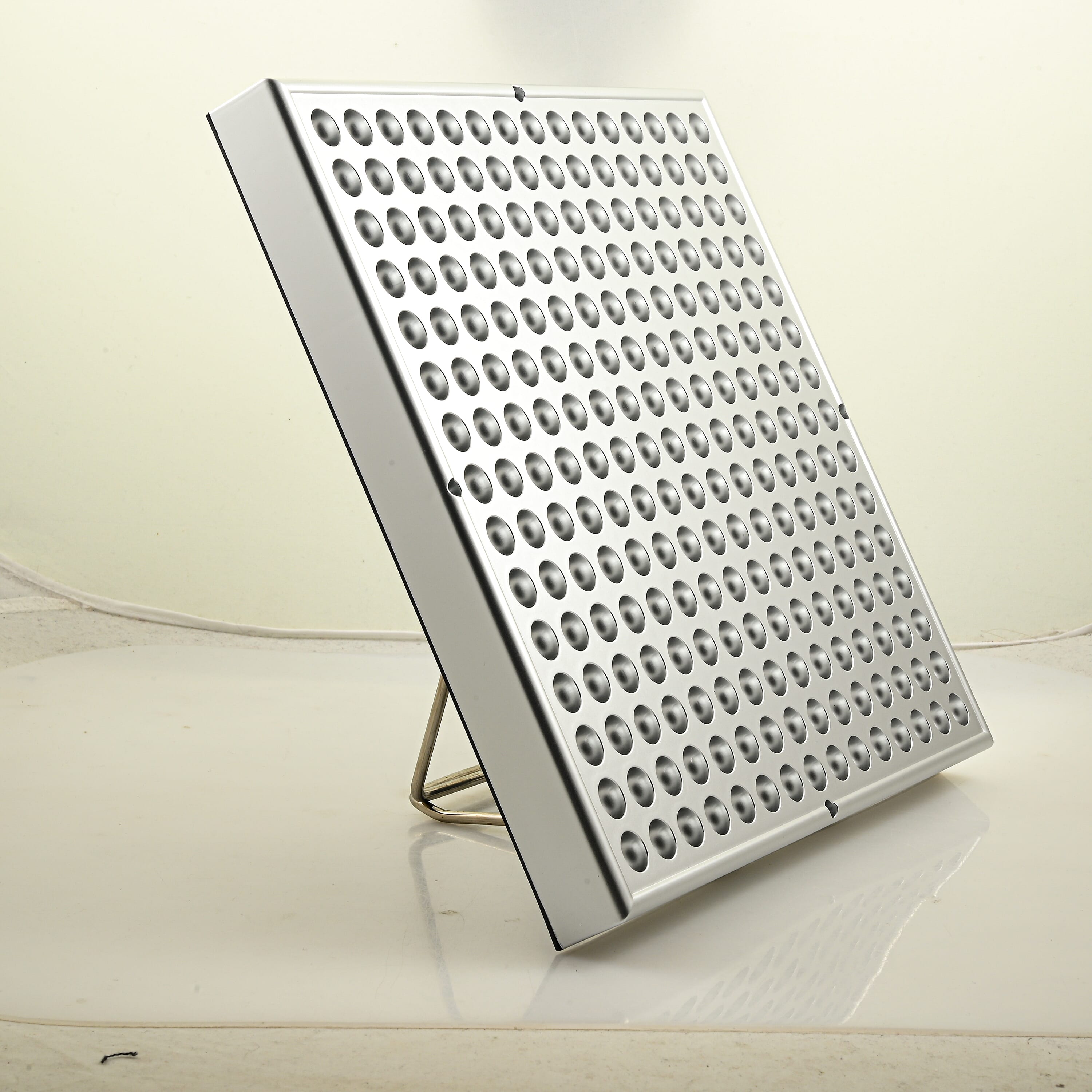 Pursonic Red Light & Infrared Therapy Panel