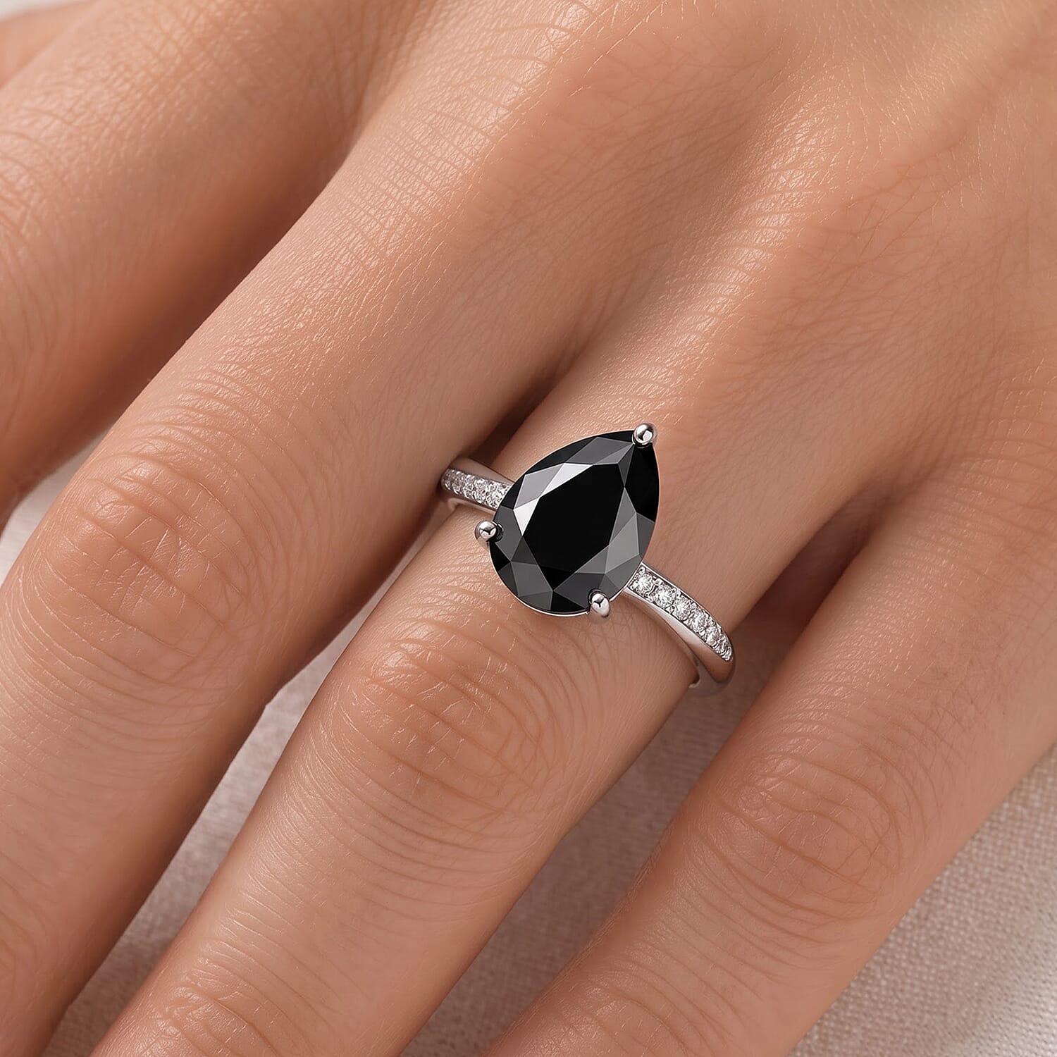 D'Joy Black and White Moissanite 2.00 ctw Ring in Rhodium Over Sterling Silver (Size 5.0)