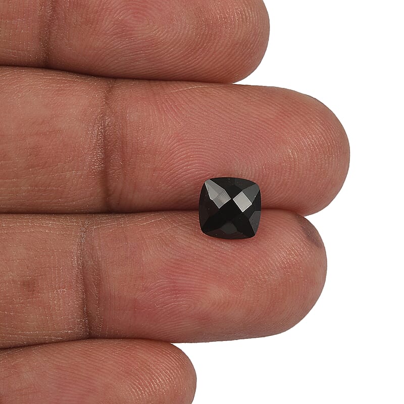 Black Onyx (Cush 7x7 mm) 1.30 ctw