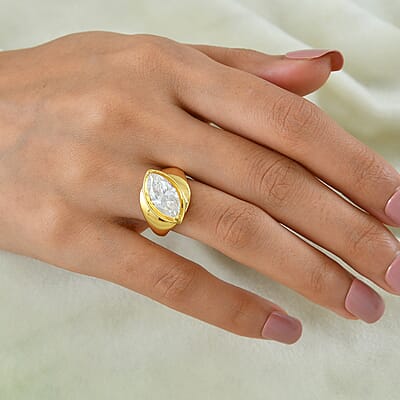 D'Joy Moissanite 4.00 ctw Ring in 18K Vermeil Yellow Gold Over Sterling Silver (Size 10.0)