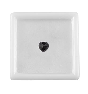 AA Black Onyx (Hrt 6 mm) 0.66 ctw