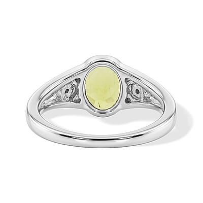 Peridot 1.30 ctw Oval Solitaire Ring in Sterling Silver (Size 7.5)