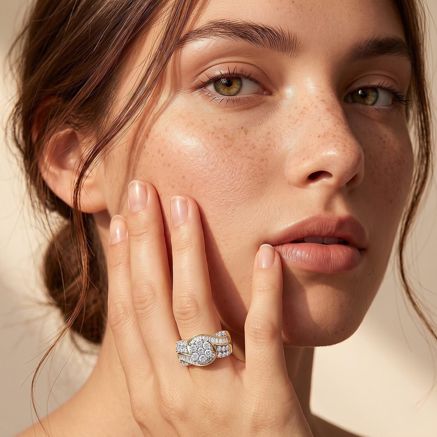 Luxuriant Lab Grown Diamond G-H SI 2.00 ctw Ring in 18K Vermeil Yellow Gold Over Sterling Silver (Size 6.0)