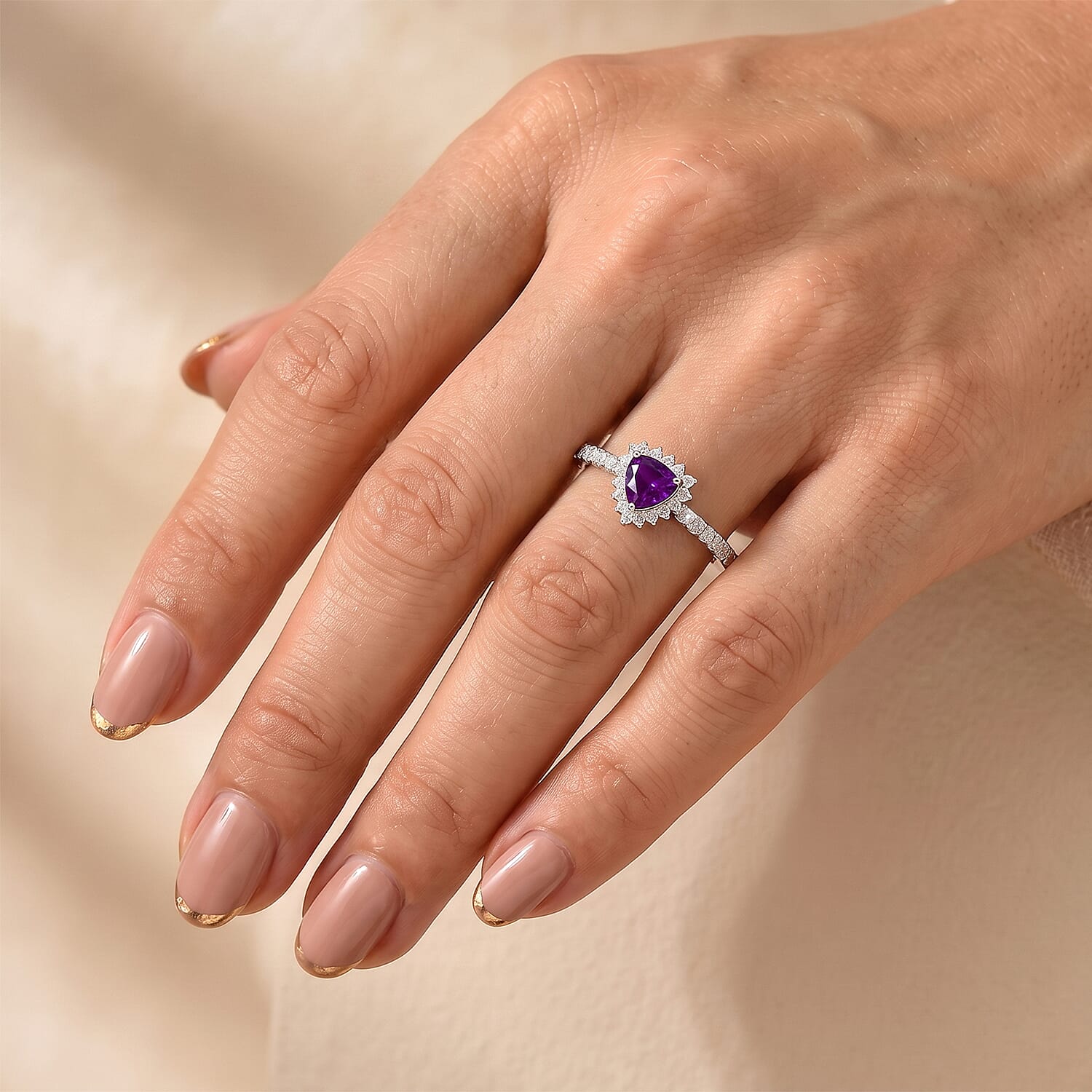 D'Joy Bolivian Amethyst and White Zircon 1.00 ctw Ring in Rhodium Over Sterling Silver (Size 10.0)