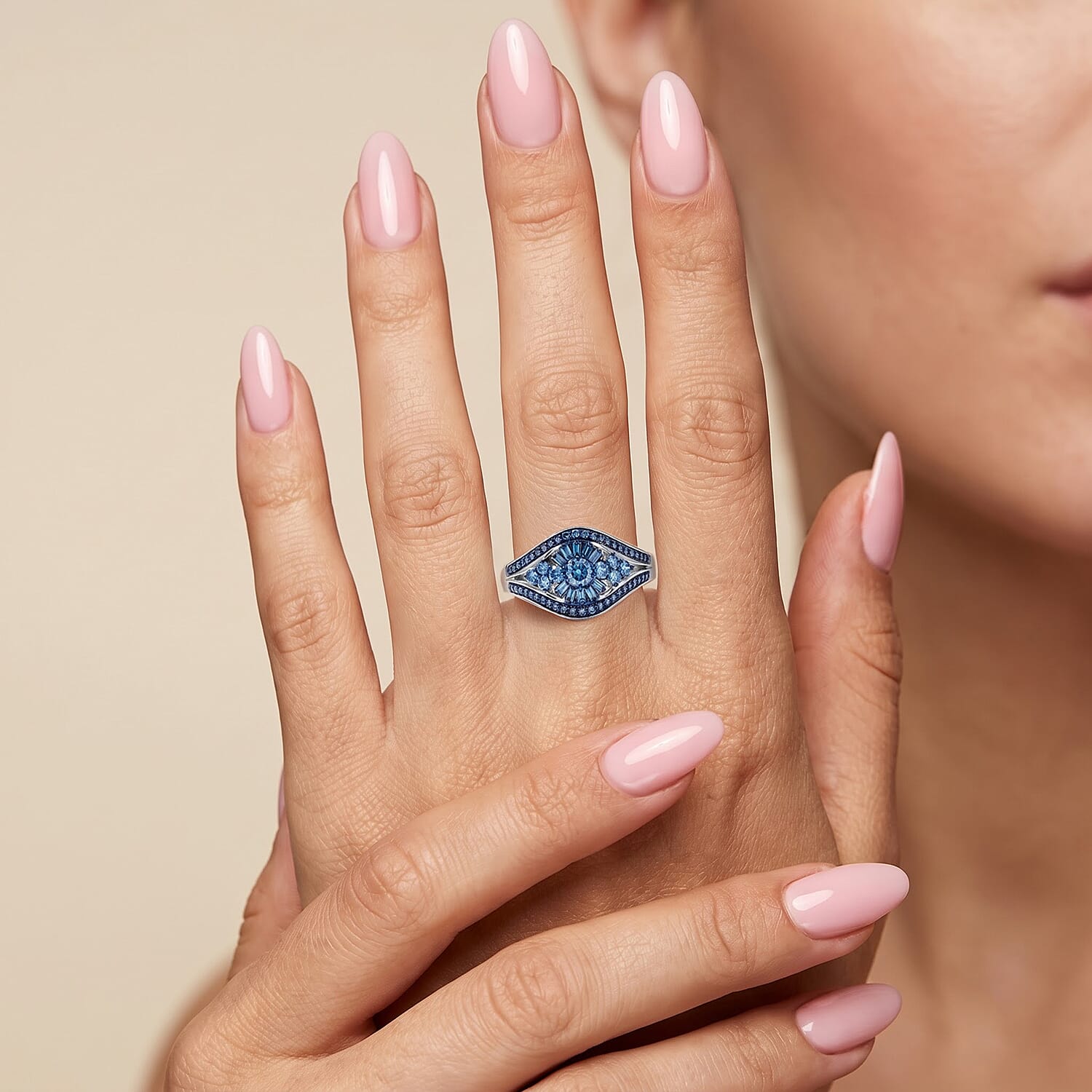 Luxuriant Lab Grown Blue Diamond (IR) SI 1.00 ctw Ring in Rhodium Over Sterling Silver (Size 10.0)