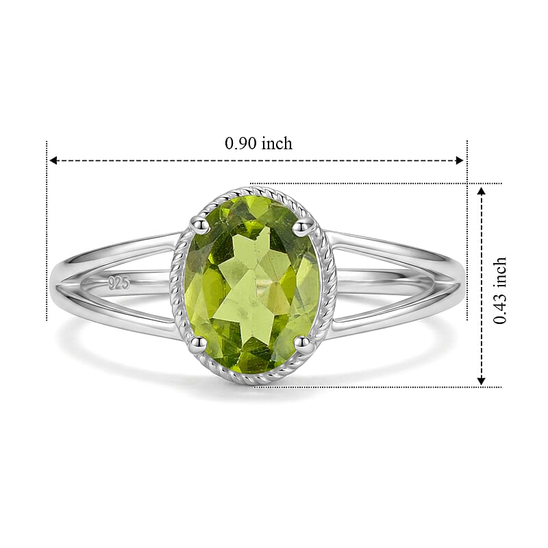 Peridot 1.80 ctw Oval Solitaire Ring in Sterling Silver (Size 7.0)