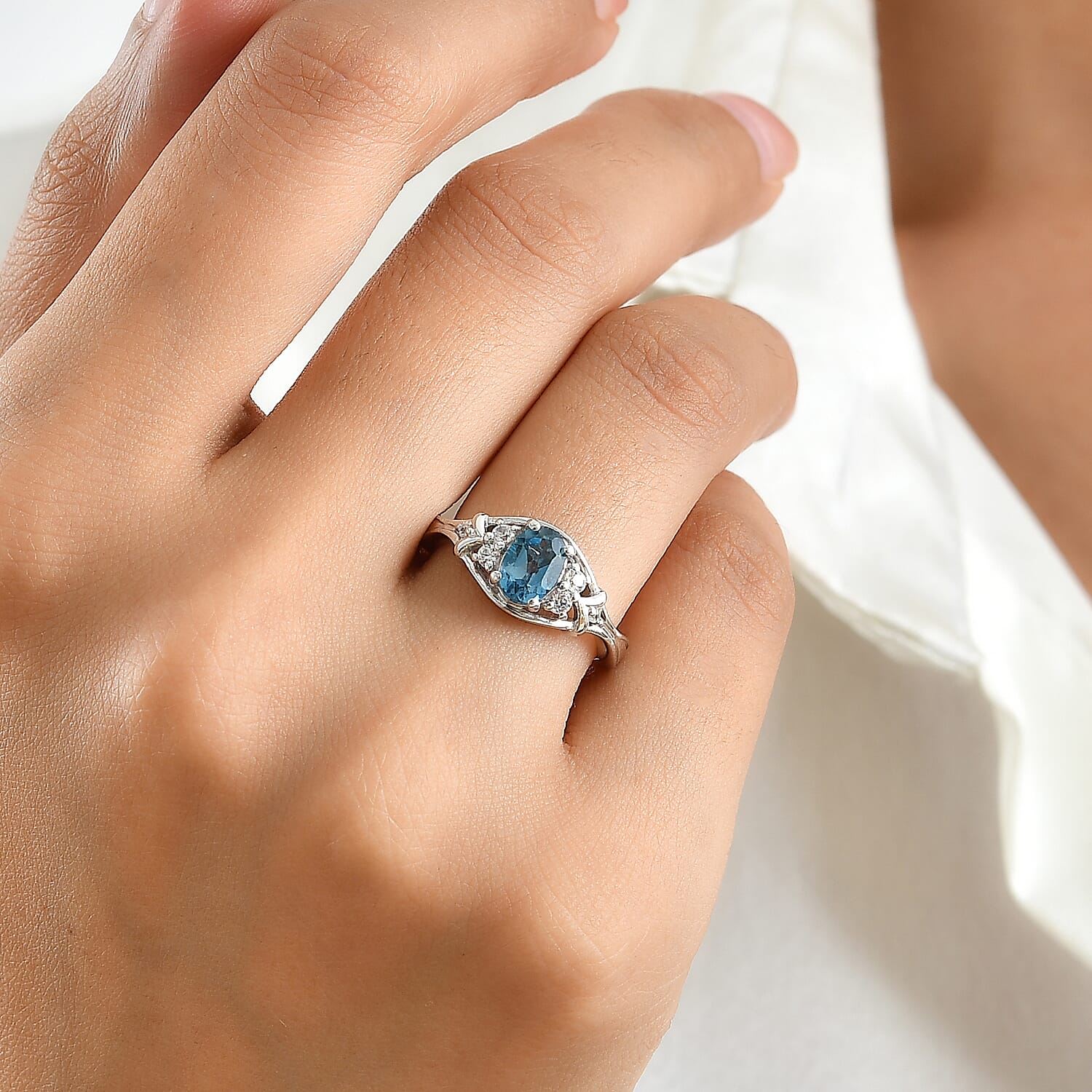 D'Joy London Blue Topaz and White Zircon 1.20 ctw Ring in Rhodium Over Sterling Silver (Size 6.0)