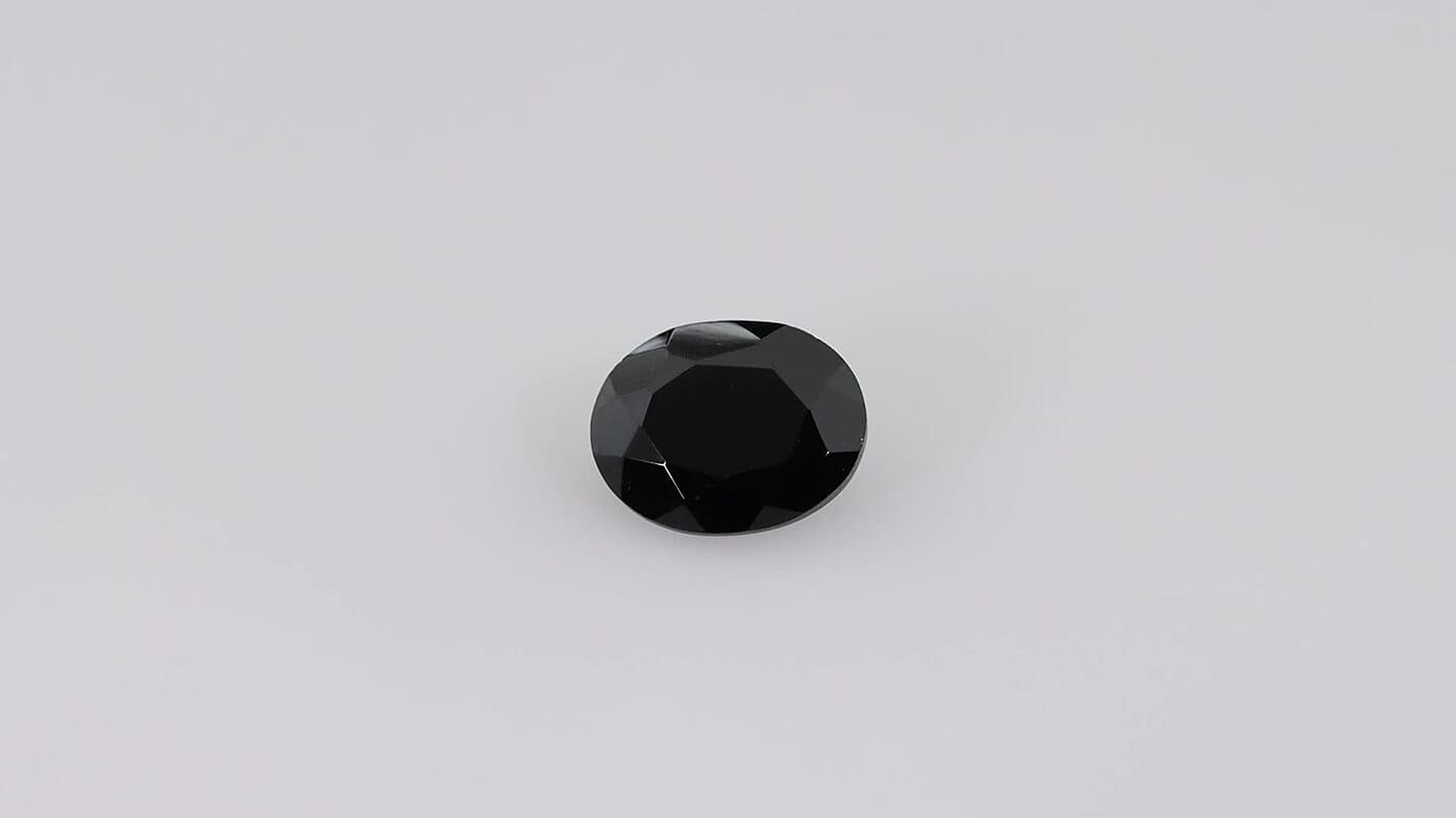 Thai Black Spinel (Ovl 11x9 mm) 4.03 ctw