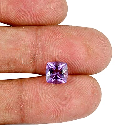 Bolivian Amethyst (Cush 7x7 mm) 1.25 ctw