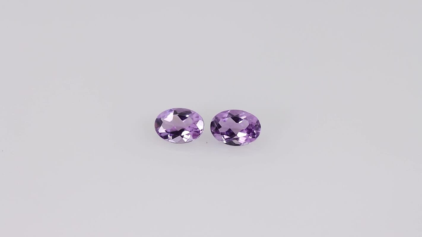 Bolivian Amethyst Set of 2 (Ovl 7x5 mm) 1.24 ctw