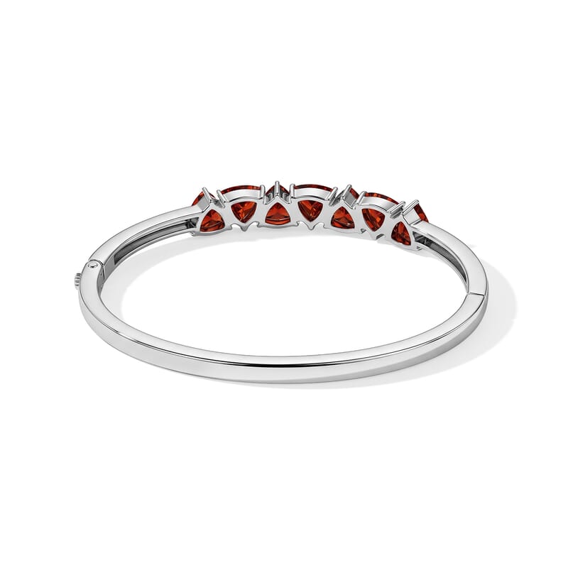 EverTrue Mozambique Garnet 11.65 ctw Bangle Bracelet in Stainless Steel (7.25 In)