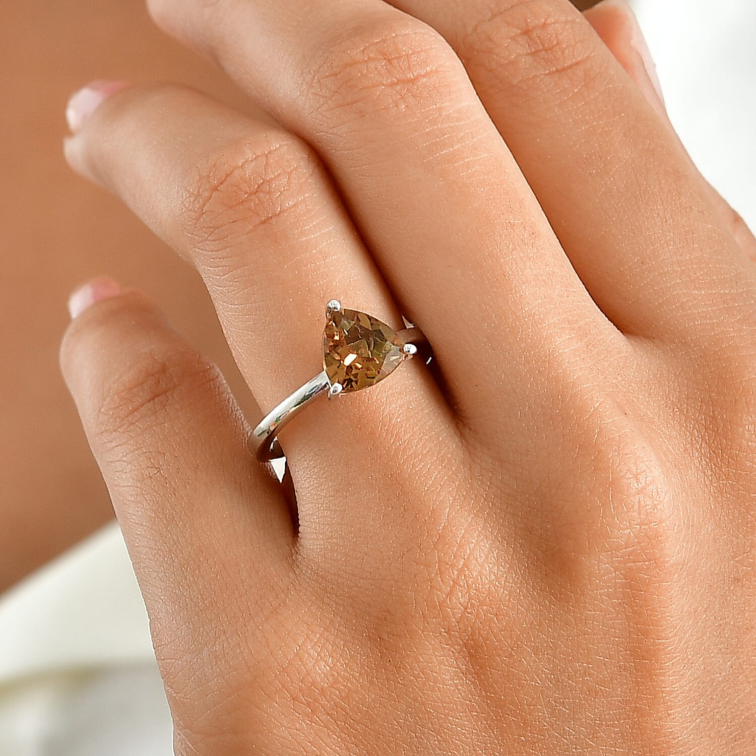 D'Joy Autumn Alexite 1.70 ctw Ring in Rhodium Over Sterling Silver (Size 10.0)