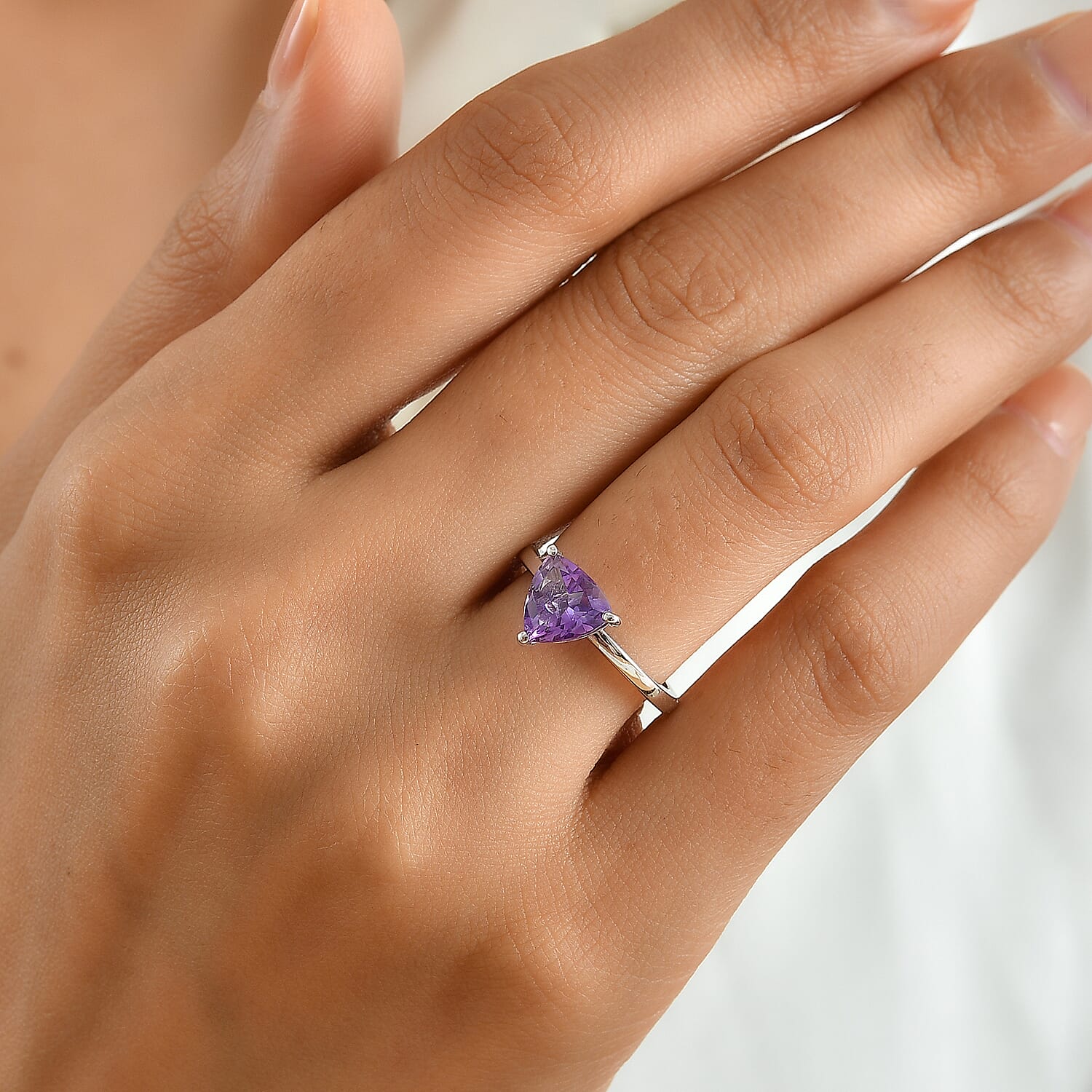 D'Joy Rose De France Amethyst 1.60 ctw Ring in Rhodium Over Sterling Silver (Size 8.0)