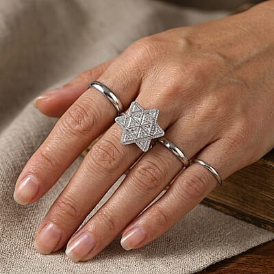 D'Joy Moissanite 6.20 ctw Star of Light Ring in Rhodium Over Sterling Silver (Size 6.0)