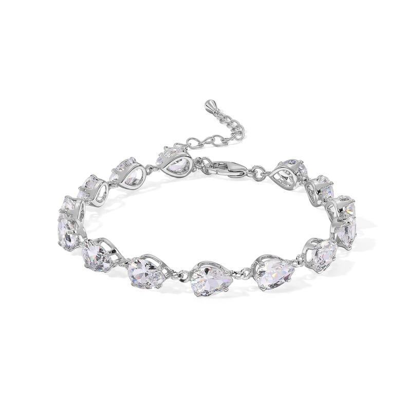 Simulated Diamond 18.9ctw Bracelet in Silvertone (7.00-9.00In)