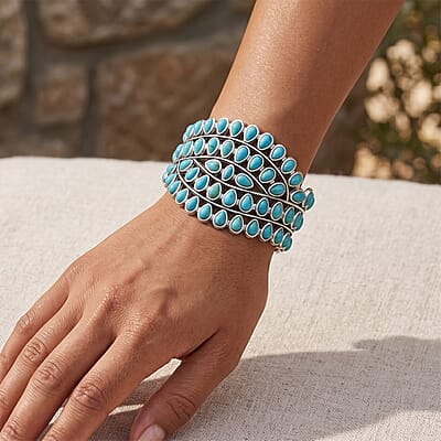 Blue Howlite 25.00 ctw Cactus Blooms Bangle Bracelet in Silvertone (7.5 In)
