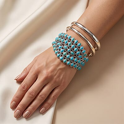 Blue Howlite 25.00 ctw Cactus Blooms Bangle Bracelet in Silvertone (7.5 In)