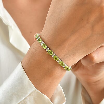 D'Joy Premium Hebei Peridot and Moissanite 17.00 ctw Bracelet in Rhodium Over Sterling Silver (6.50 In)