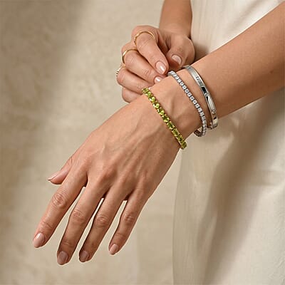 D'Joy Hebei Peridot 12.70 ctw Bracelet in 18K Vermeil Yellow Gold Over Sterling Silver (7.25 In)
