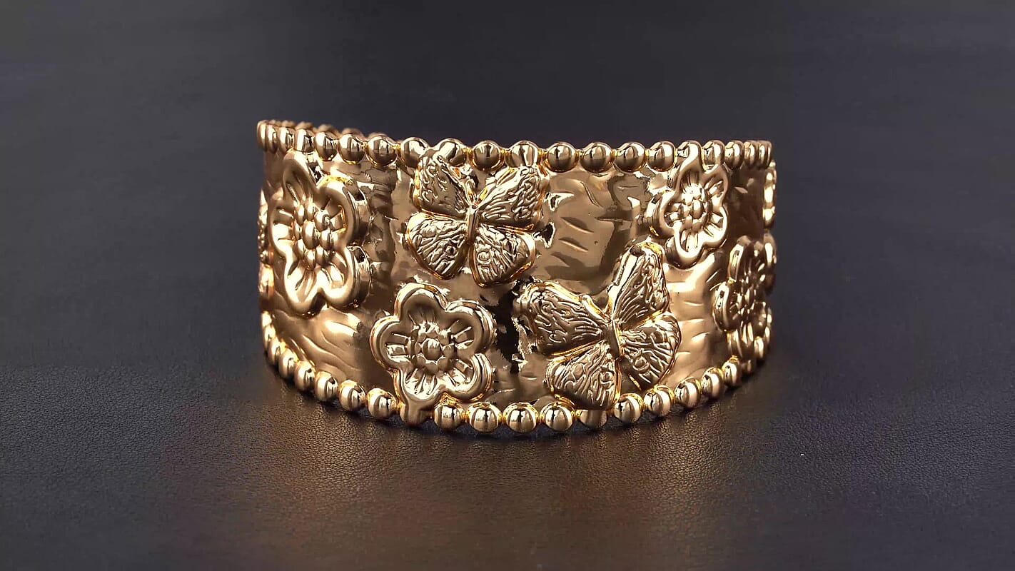 Hammered Wide Cuff Bracelet in ION Plated YG Stainless Steel (7.0 In)