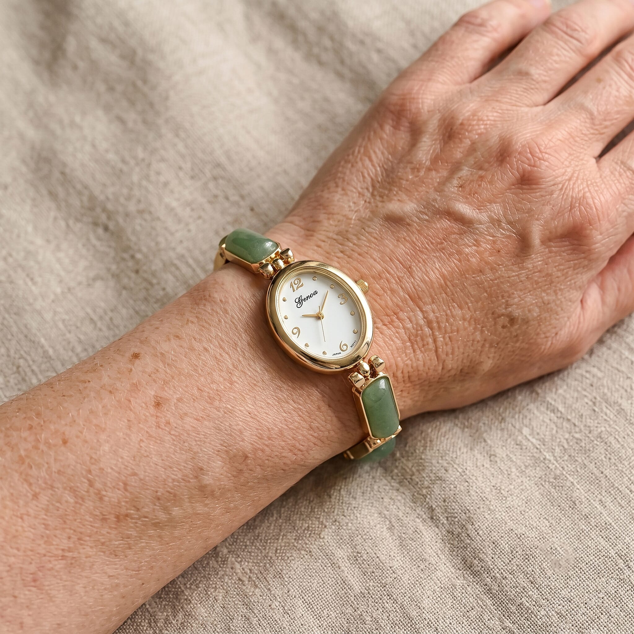 Genoa Green Aventurine Japanese Movement Bracelet Watch in Goldtone (7-7.75In) 8.00 ctw
