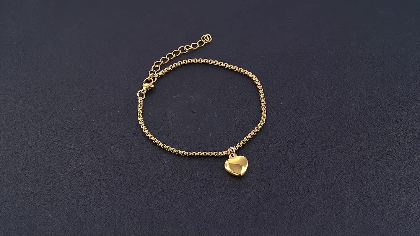 Heart Bracelet in ION Plated YG Stainless Steel (7.50-9.50In)