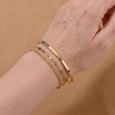 Cross Charm Bracelet in ION Plated YG Stainless Steel (7.5-9.5in)