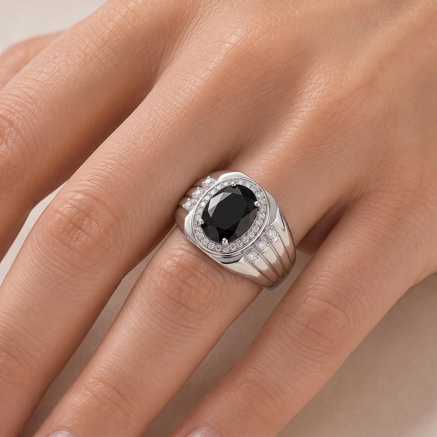 EverTrue Thai Black Spinel and White Zircon 2.50 ctw Men's Ring in Platinum Bond (Size 10.0)
